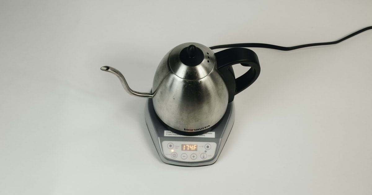 電気ケトルでコーヒーをおいしく淹れる方法｜温度設定が味を変える理由｜暮らしの家電