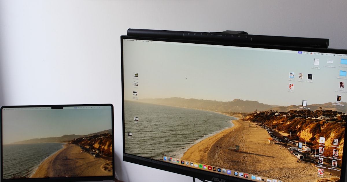 ポータブルモニター おすすめ5選｜15インチ・MacBook向けの「出張デスク」を1kgで持ち歩く【2026年5月最新】｜PC・ガジェット
